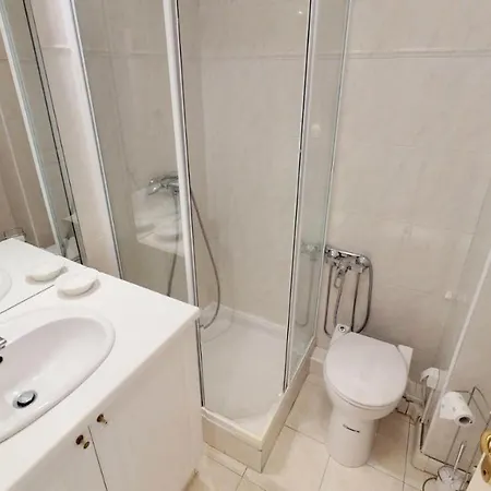 Admiral Plazza - 3 Pieces Pour 4 Personnes 884 *